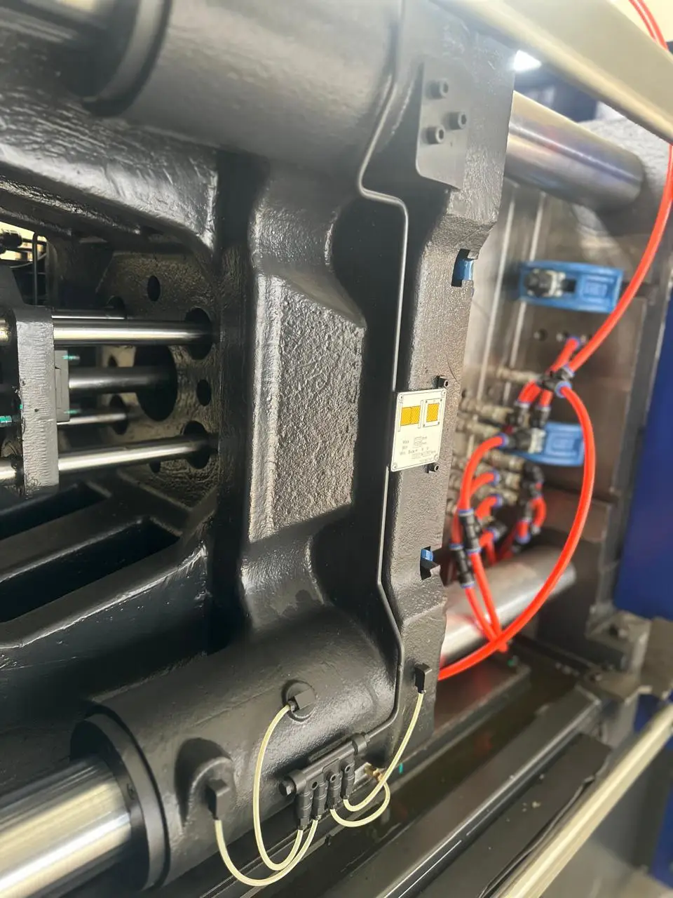 plastic injection section